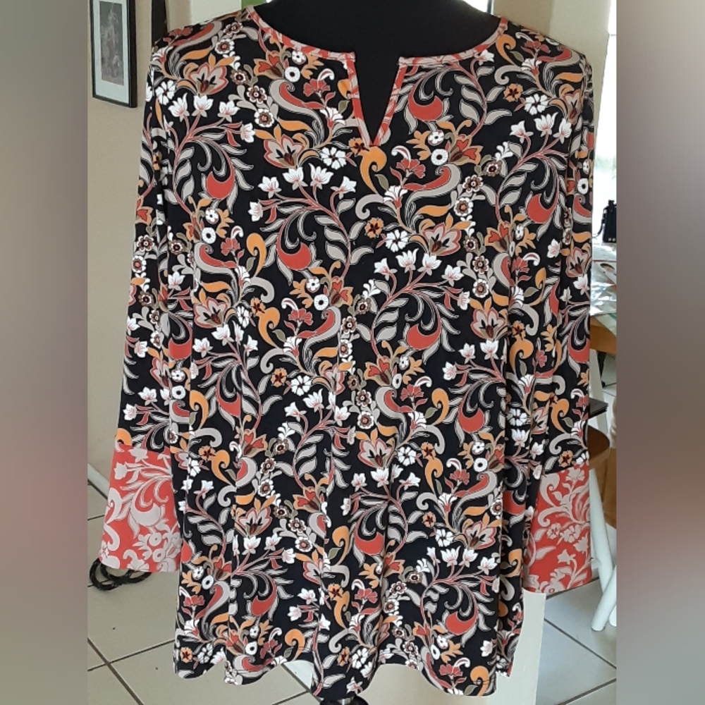 Susan Graver Top (size 2X)